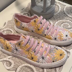 Rocket Dog Pink Floral Canvas Sneakers